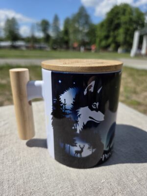 Kubek z Elementami Drewna Wilk Nocą 330ml